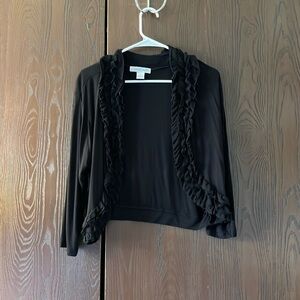 August Silk 3/4 sleeved ruffle edged shrug. Size XL